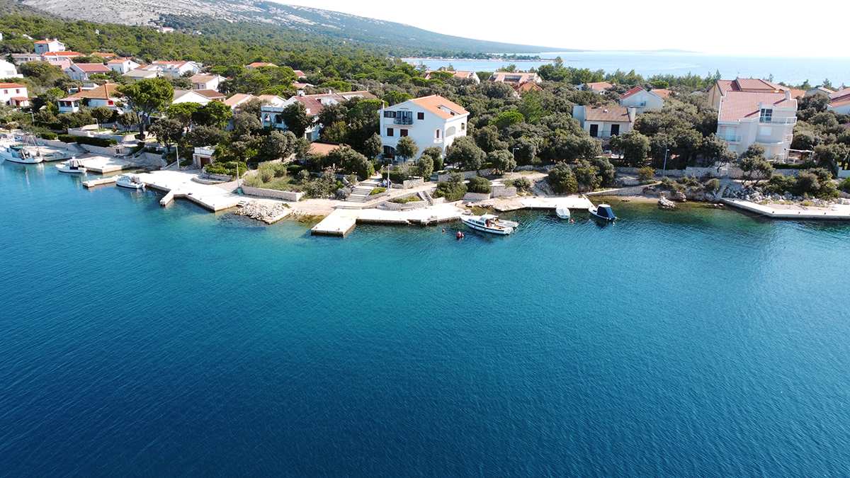 Zaliv Šimuni v bližini Apartments Šimuni 66 na otoku Pagu